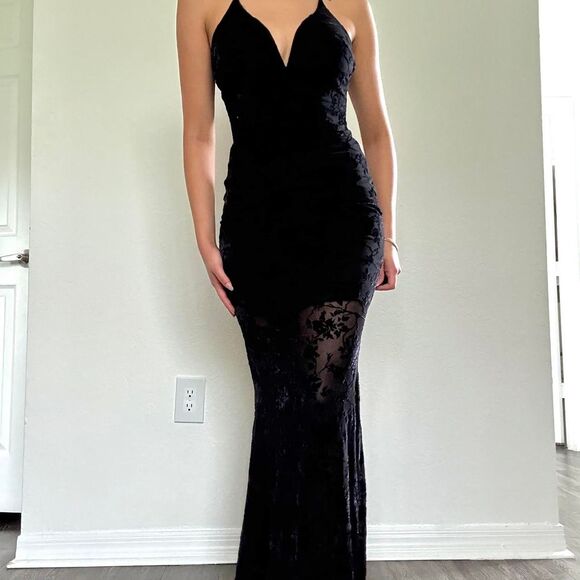 Papaya black velvet burnout maxi dress - Picture 4 of 8